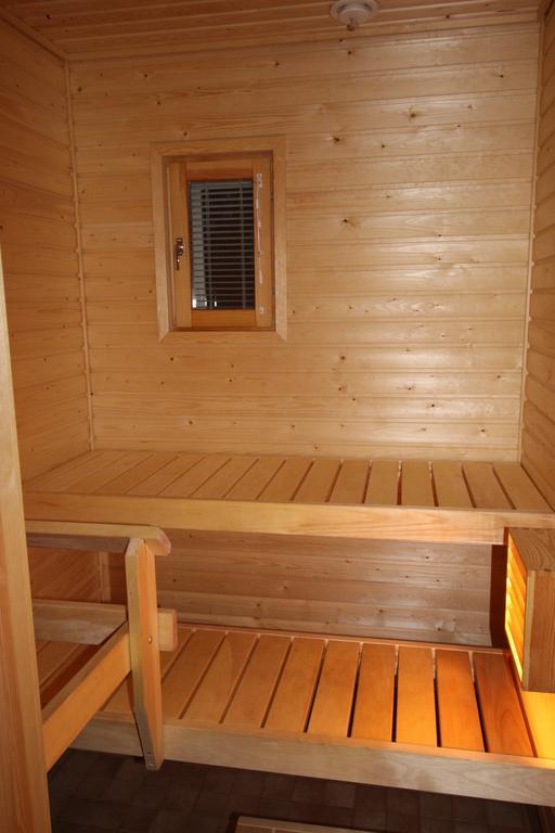 Majoitusykkoenen Apartman Raahe Szoba fotó