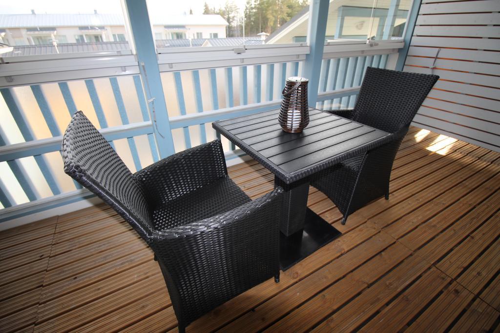 Majoitusykkoenen Apartman Raahe Szoba fotó